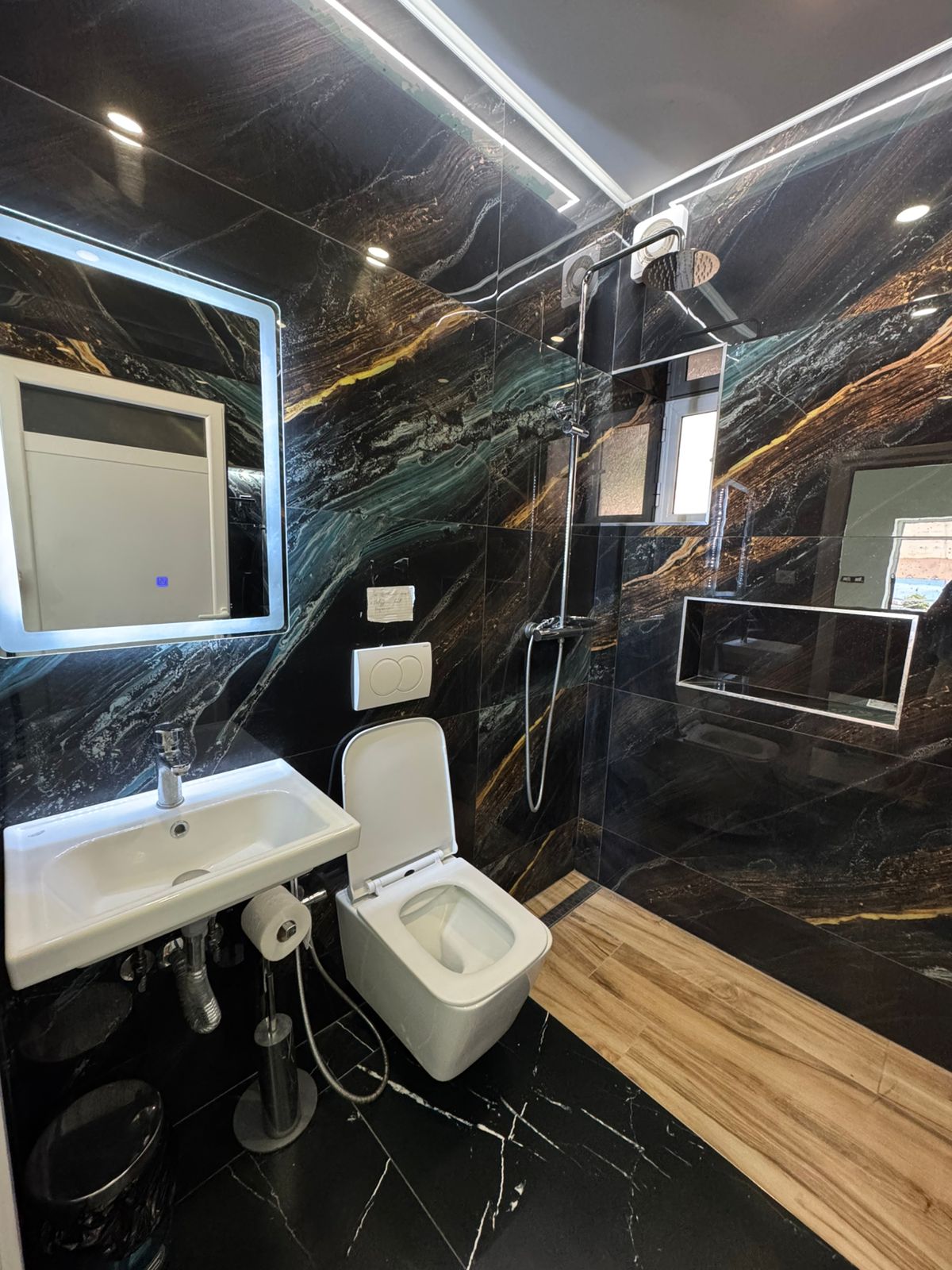 dhoma-plazhi-qeparo6