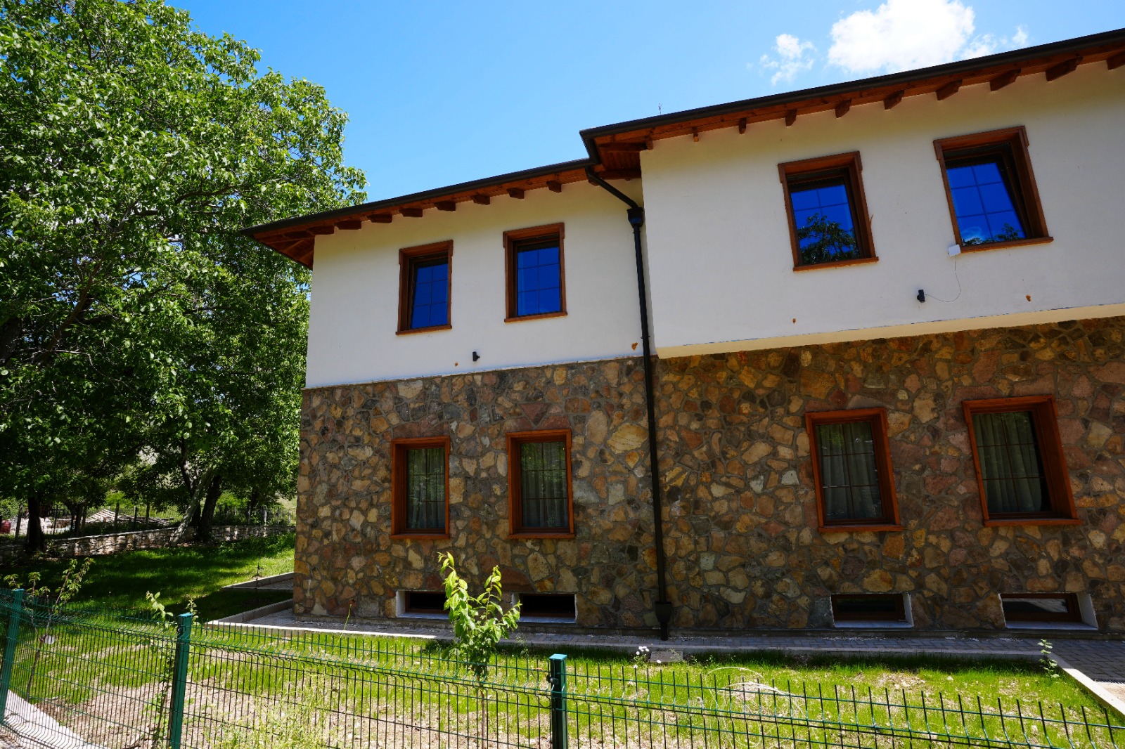 VILA-DR.BIZHGA-AGROTURIZEM14