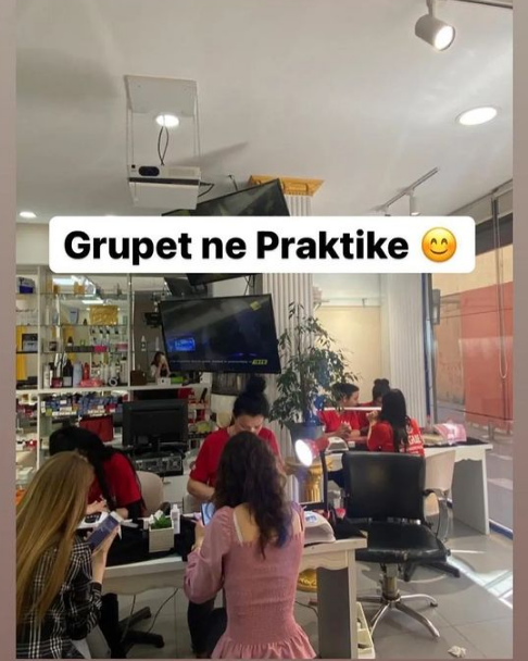 _KURS-parukeri-fier-11 _KURS-parukeri-fier-11