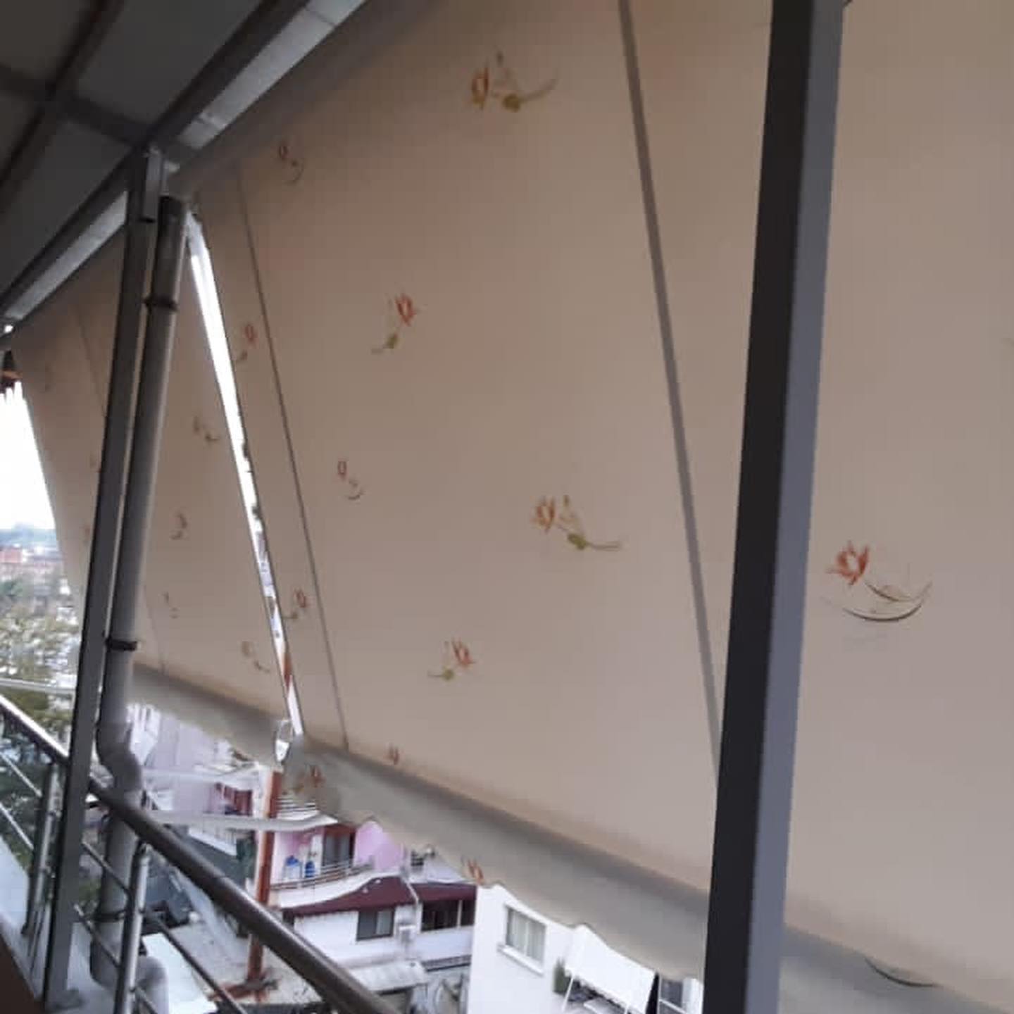 tenda-dielli-tirane-19