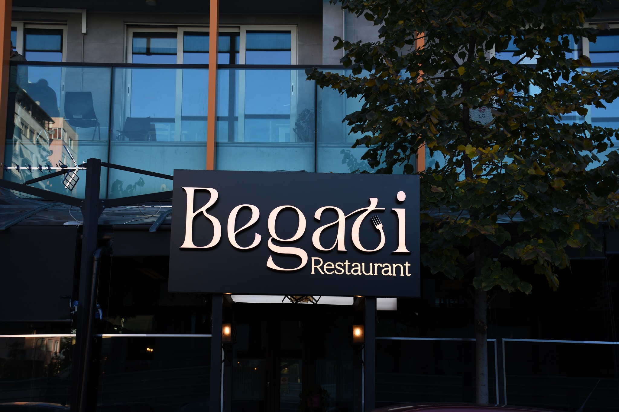 ______begati-piceri-restorant-TIRANE-1