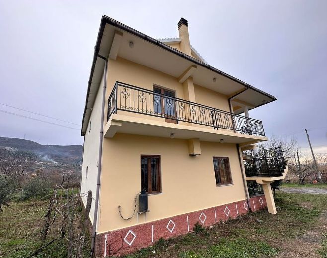agjensi-imobiliare-lezhe-shitet-qera-11