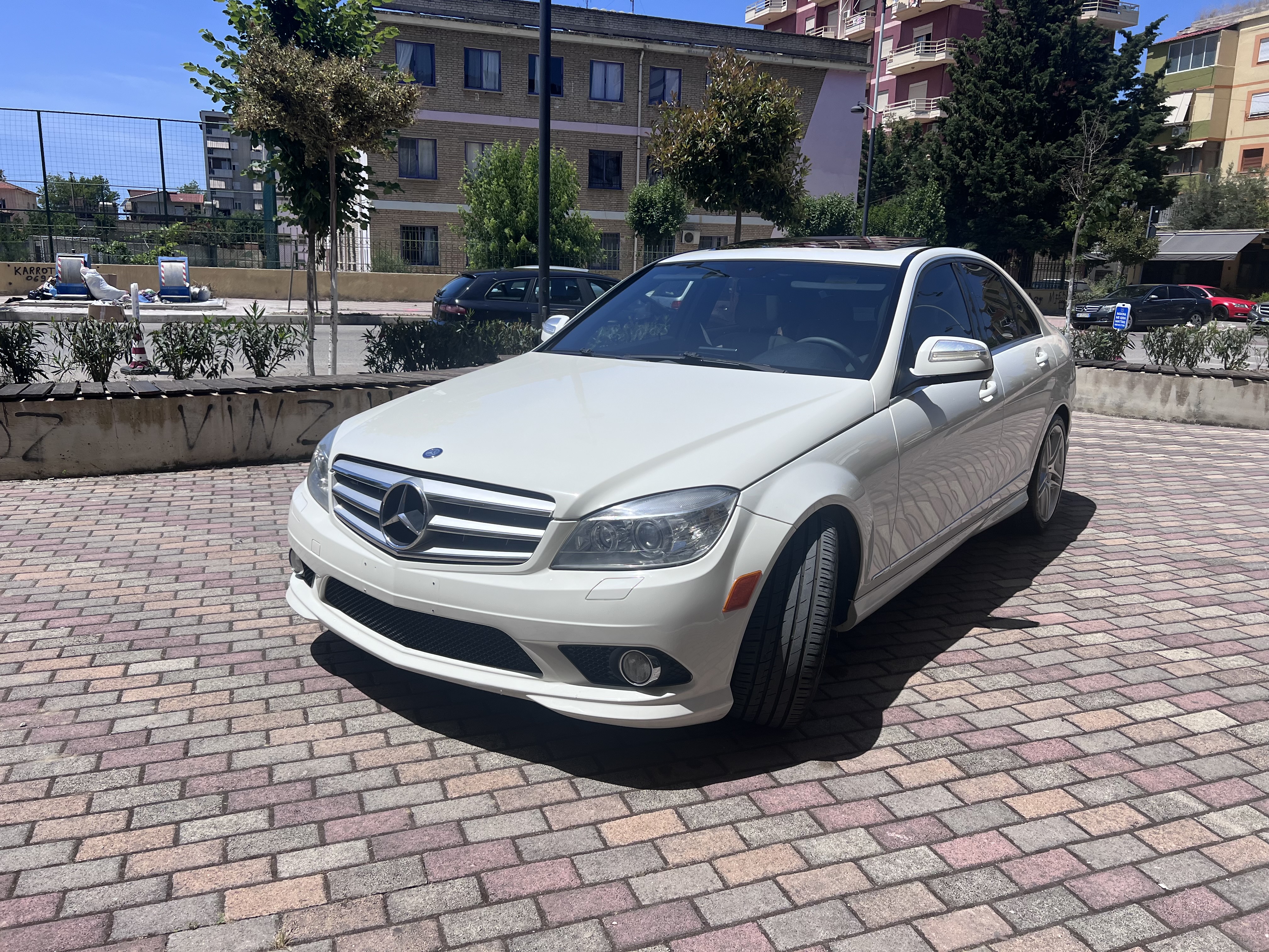 car-rental-albania-fier-tirana-17