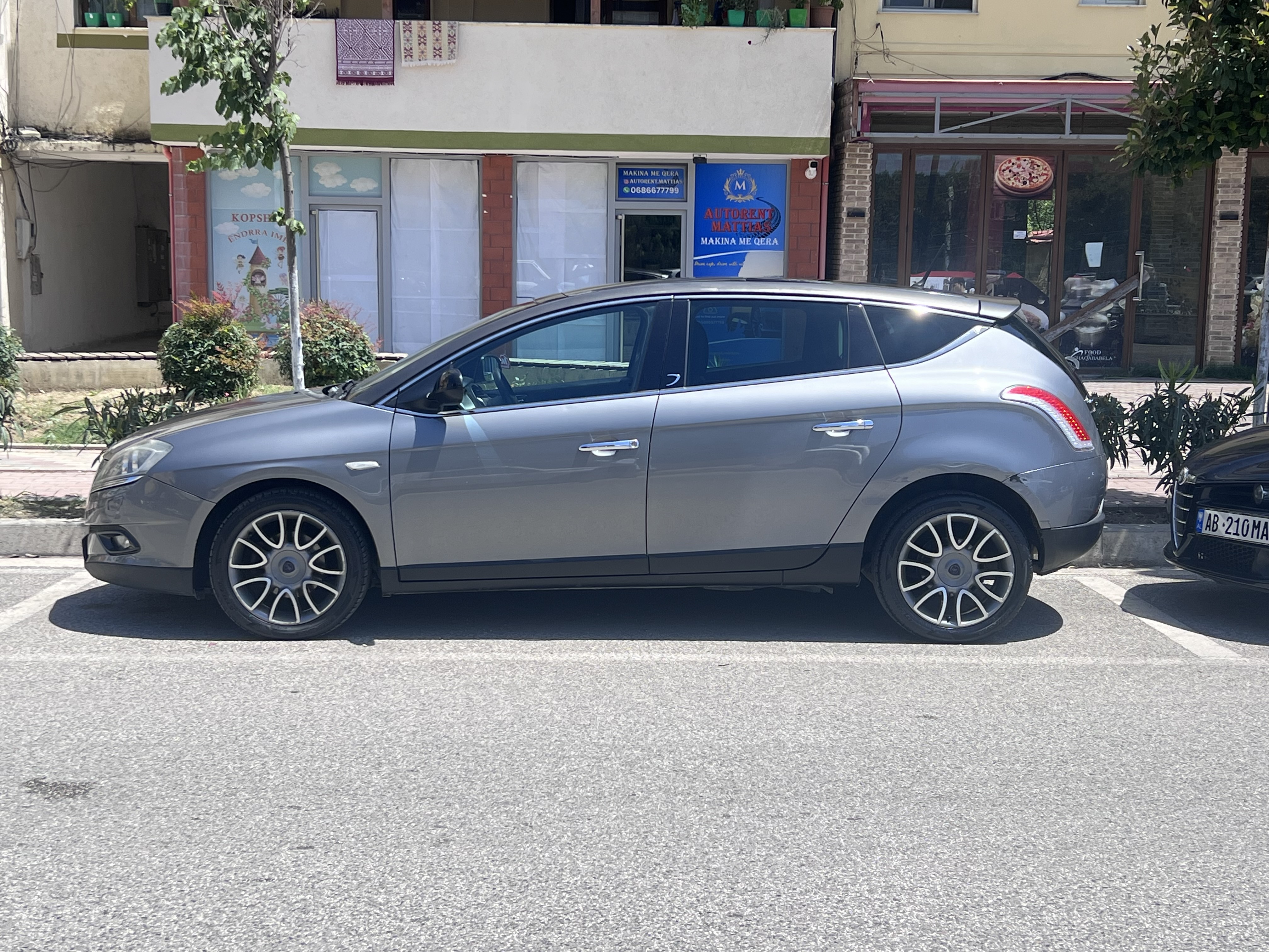 car-rental-albania-fier-tirana-194