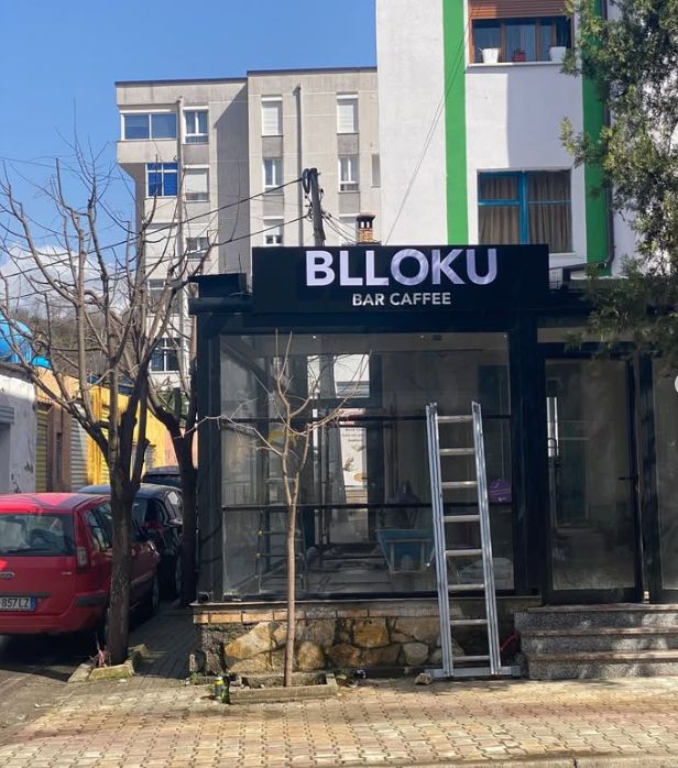 ADEZIV-REKLAMA-3D-TIRANE-11