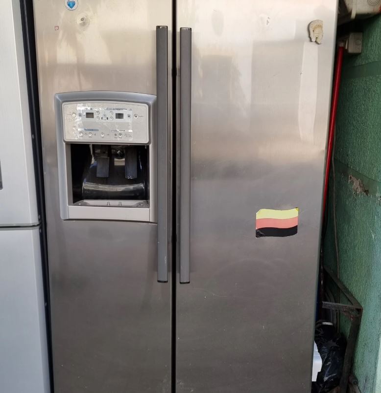 ELEKTROSHTEPIKE-PERDORURA7