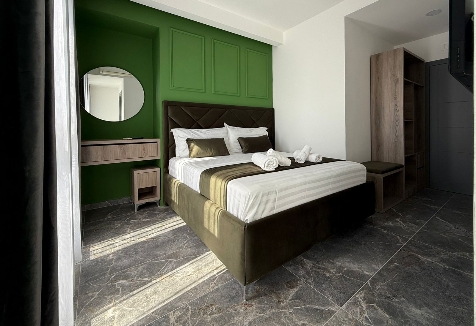 HOTEL-LEODORI-SHENGJIN2