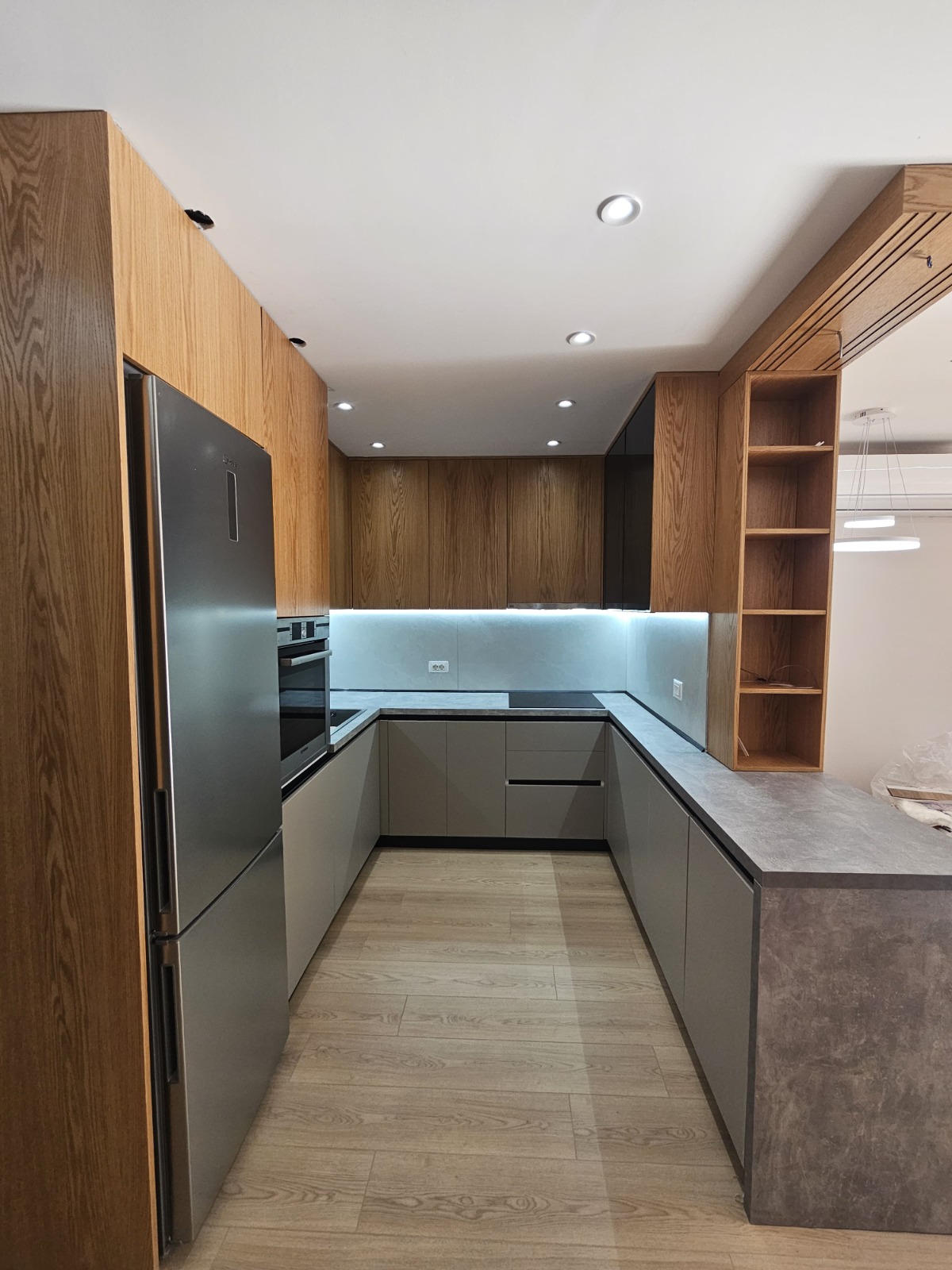 MOBILERI-SIERA-TIRANE14