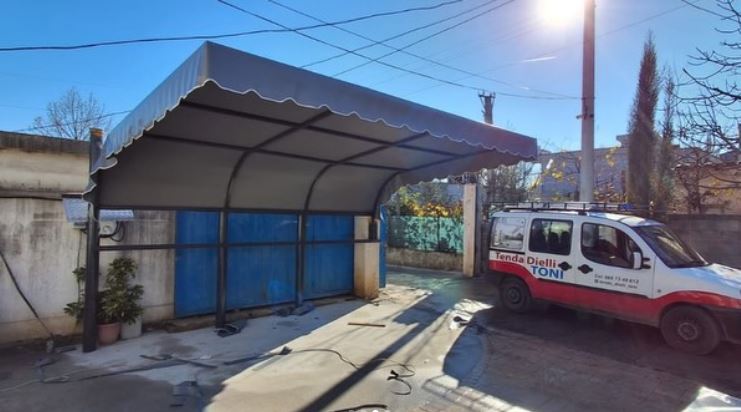 TENDA-DIELLI-TONI-TIRANE9