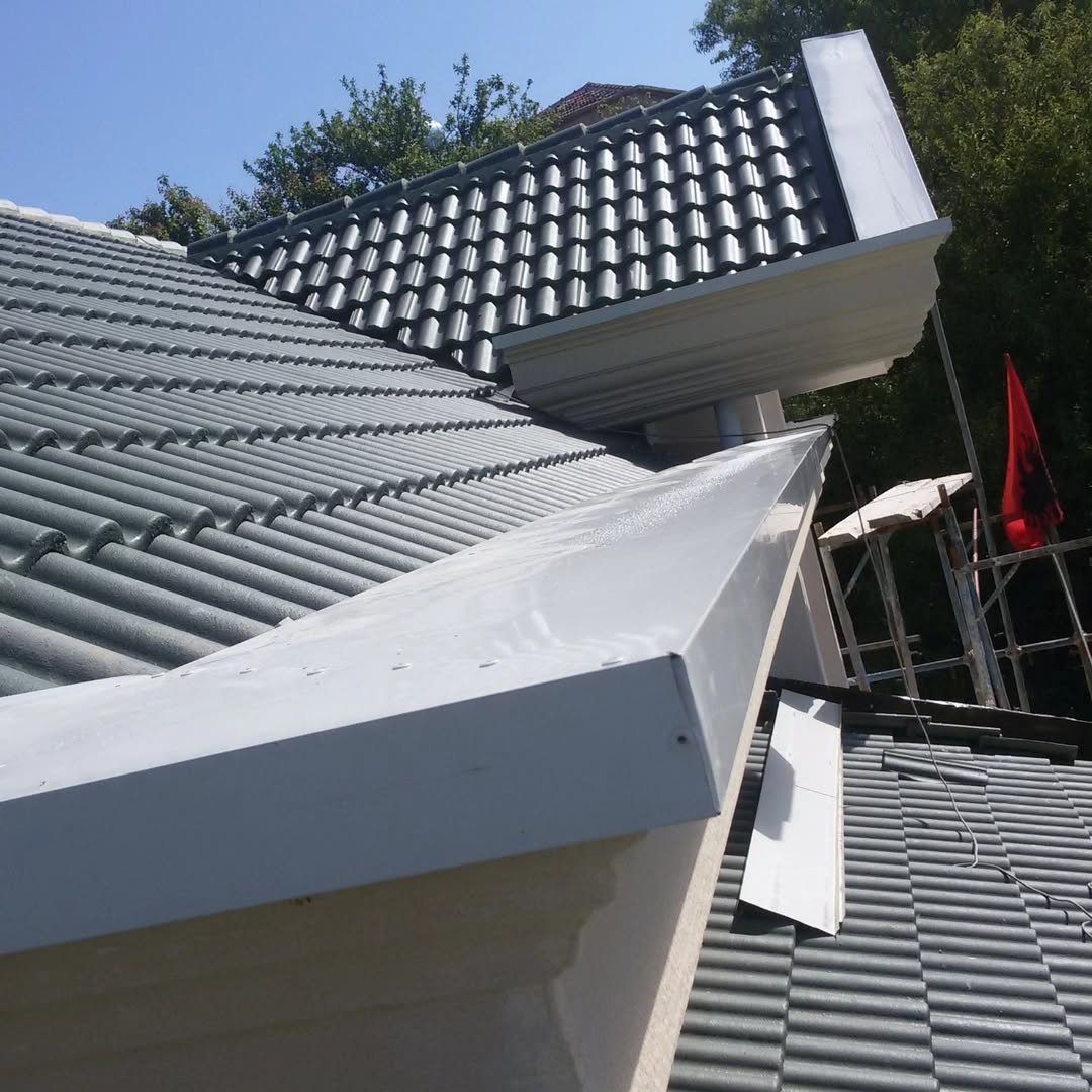 ULLUQE-MIRI2%20-%20Copy