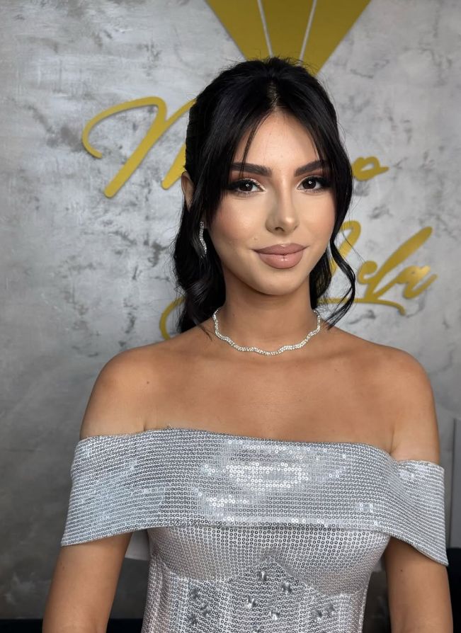 PARUKERI-SALLON-BUKURIE-FIER-19