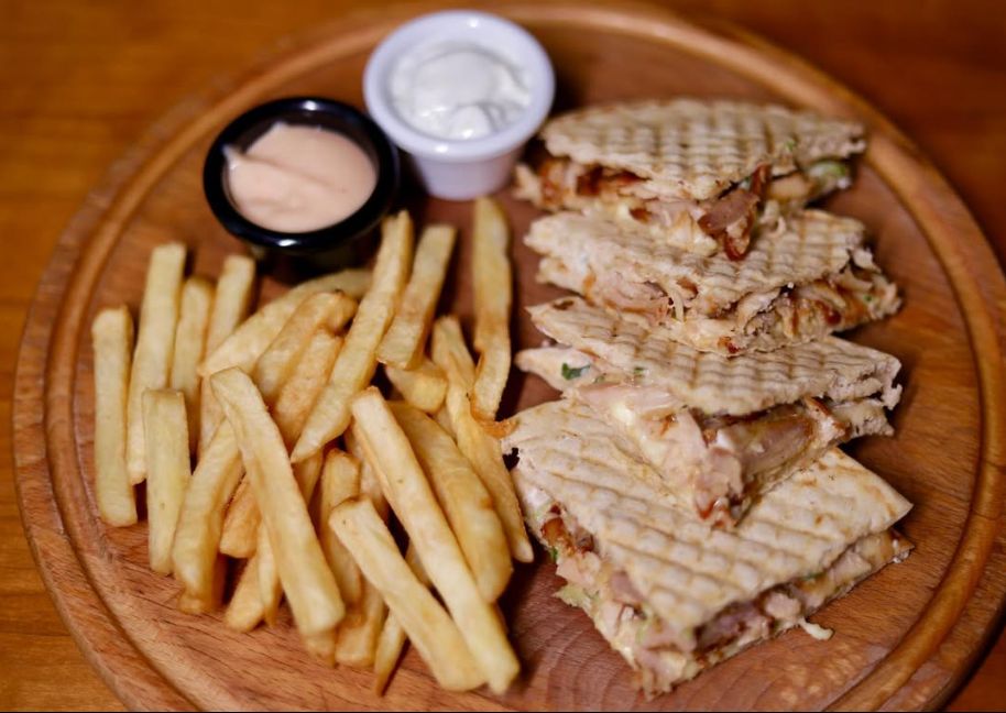 ____HALAL-FOOD-TIRANE-PICA-14