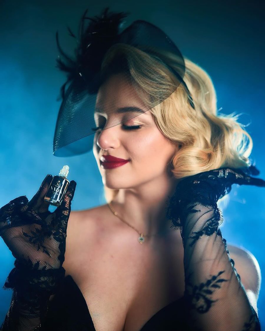 ______________QYTET-STUDENTI-PARUKERI-SALLON-194