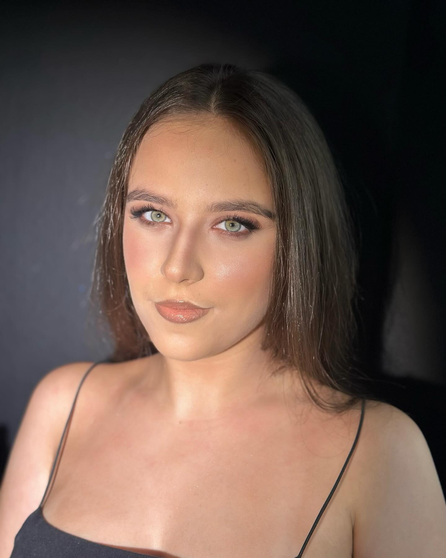 ______________QYTET-STUDENTI-PARUKERI-SALLON-196