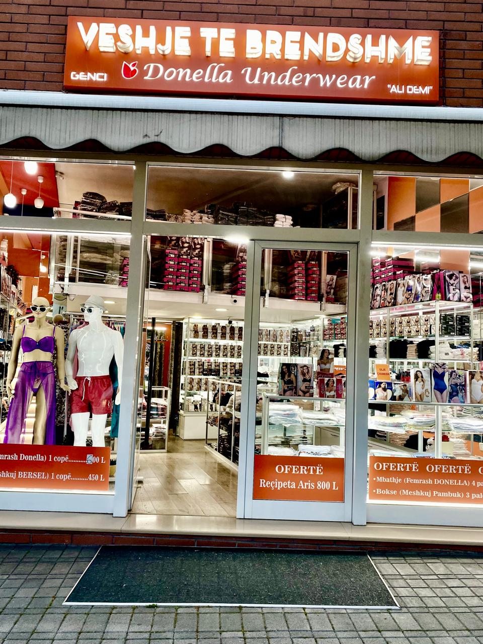 ________________________VESHJE-TE-BRENDSHME-TIRANE-199999