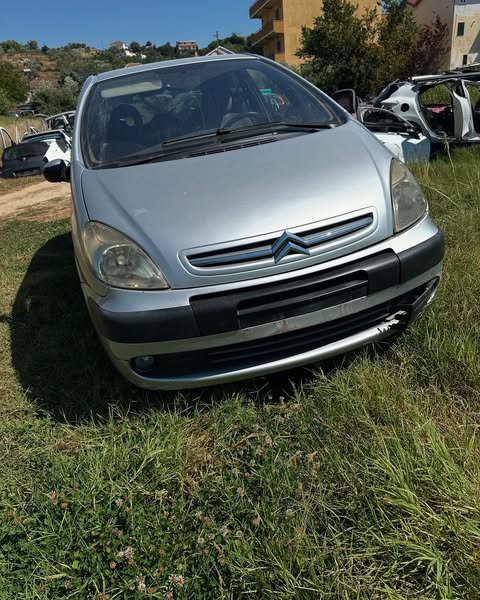 ________pjes-franceze-11