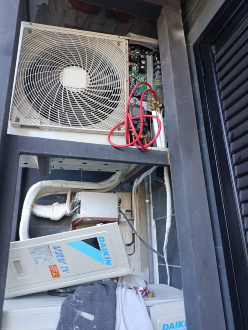 b297a5a0-3aab-4978-9de6-2c5d3b84c3fd