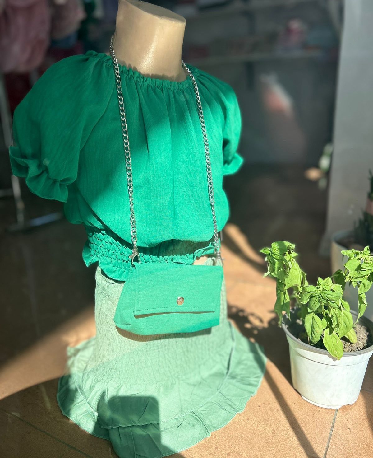 veshje-femra-femije-shkoder-18