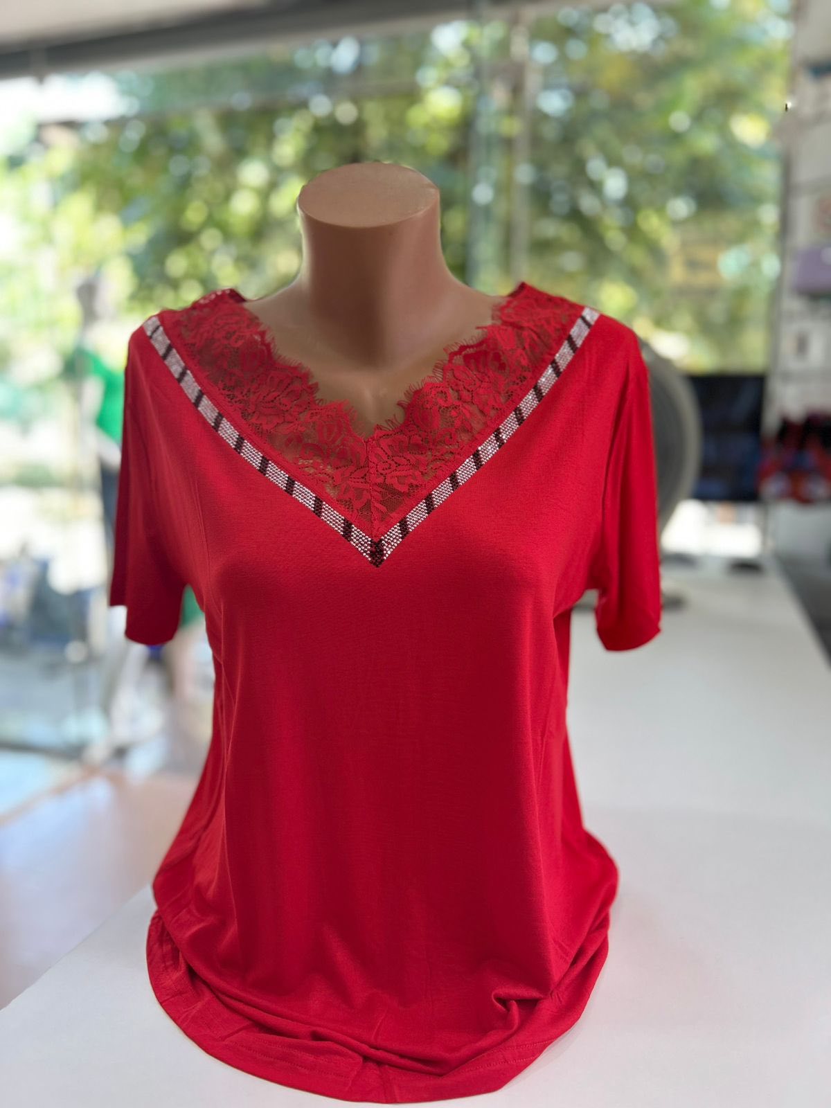 veshje-femra-femije-shkoder-192