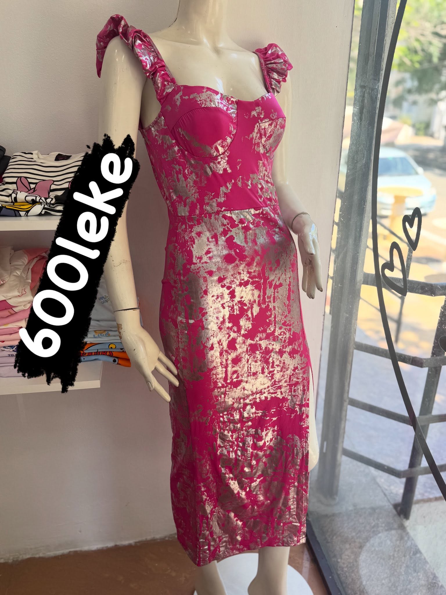 veshje-femra-femije-shkoder-199