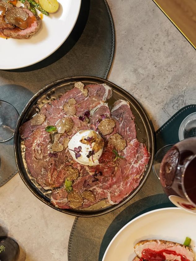 __________________blloKU-RESTAURANT-RESTORANT-HOTEL-16