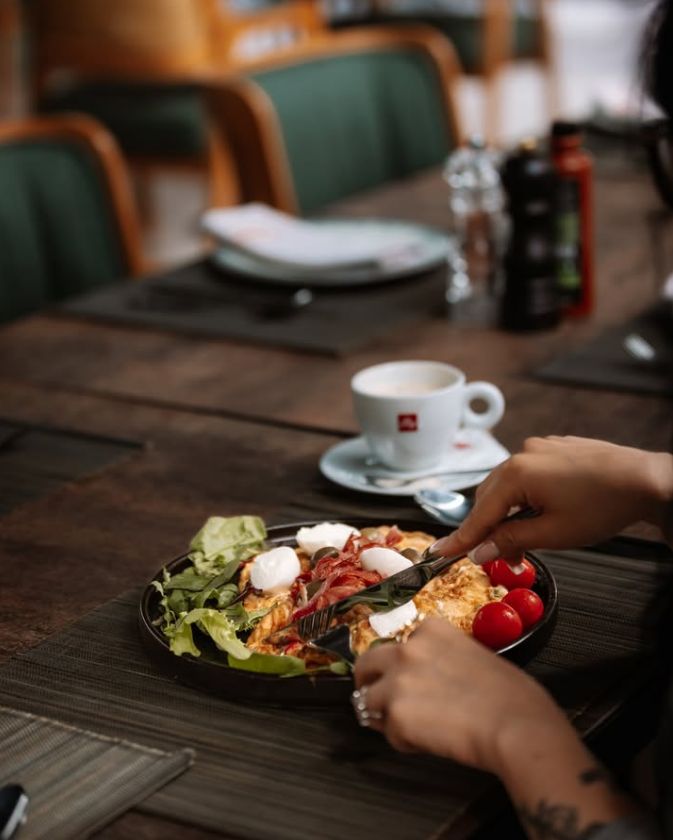 __________________blloKU-RESTAURANT-RESTORANT-HOTEL-19