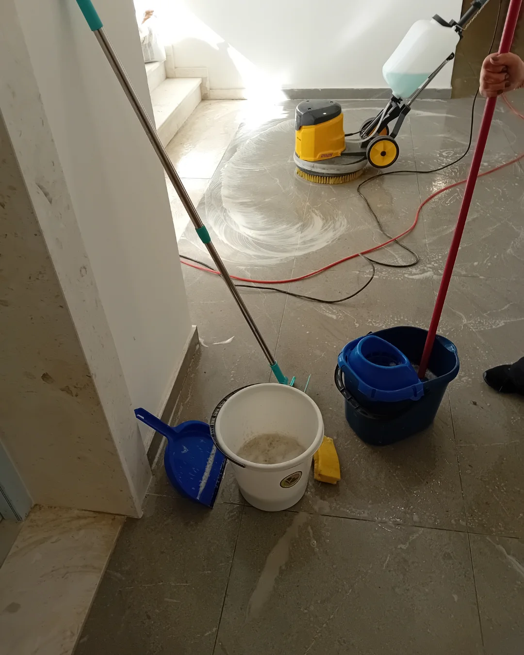 ______________kompani-pastrimi-dures-199