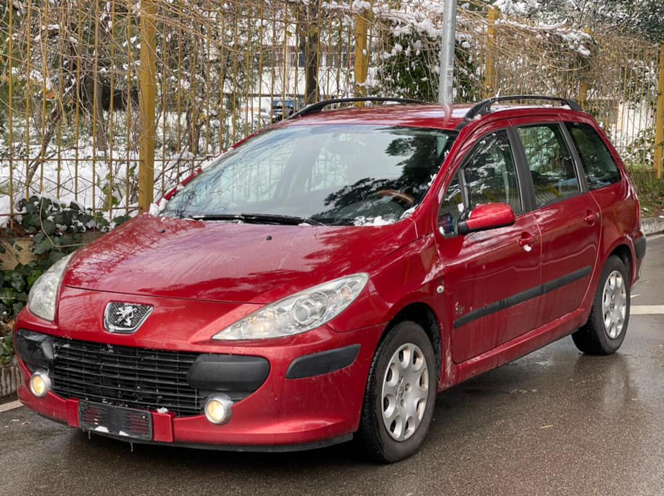 ____Makina-shitje-makinen-shes-21 ____Makina-shitje-makinen-shes-21