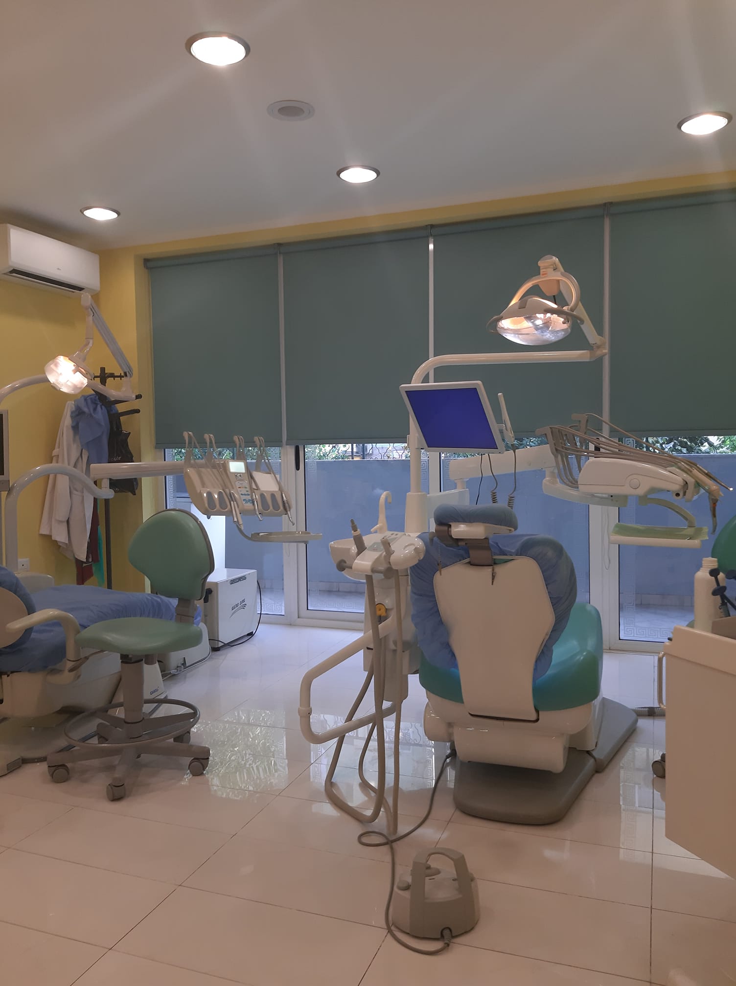 ____DENTISTE-NE-TIRANE-KLINIKE-10