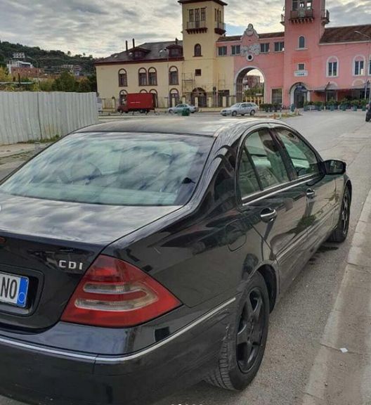 _____________________karrotrec-makina-shitje-kombinat-11 _____________________karrotrec-makina-shitje-kombinat-11