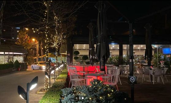 _______________LAKAL-te-fresku-tirane-12