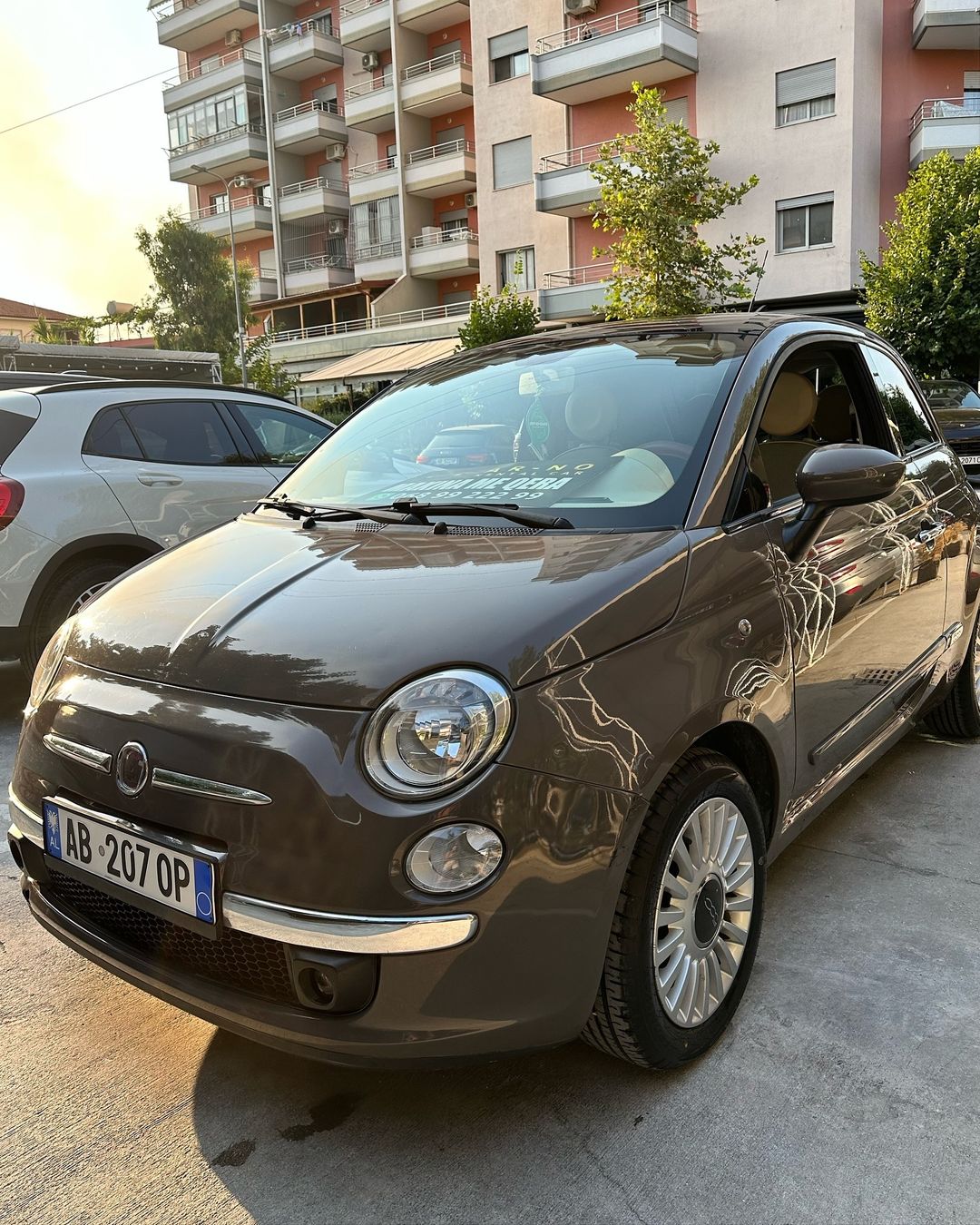 VLORE-MAKINA-QERA-14 VLORE-MAKINA-QERA-14