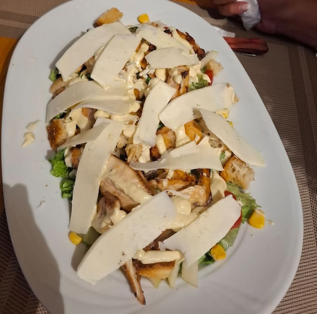 ____________RESTORANT-TRADICIONAL-VLORE-12