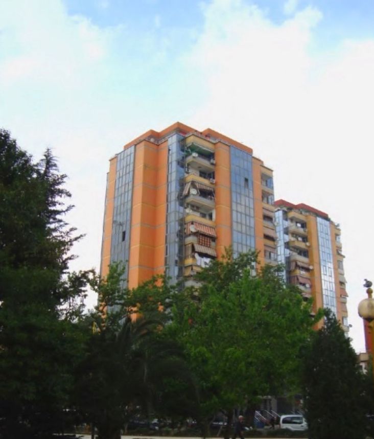 __arkitekture-tirane-1