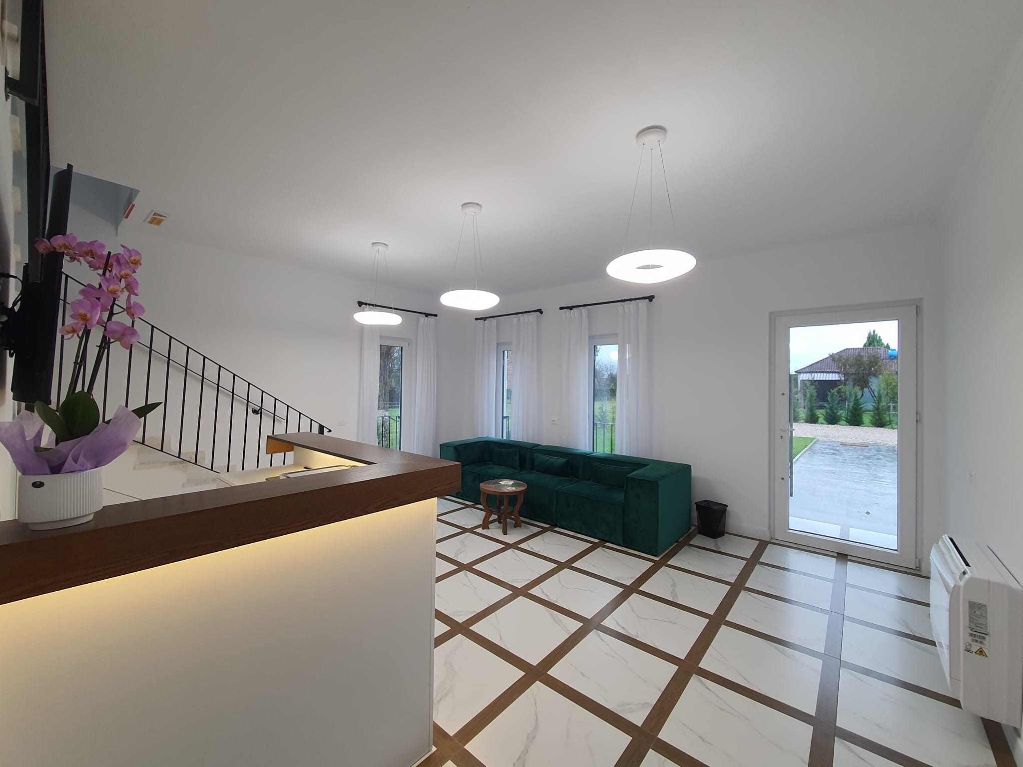 ___________NDERTIMI-tirane-kamez-14