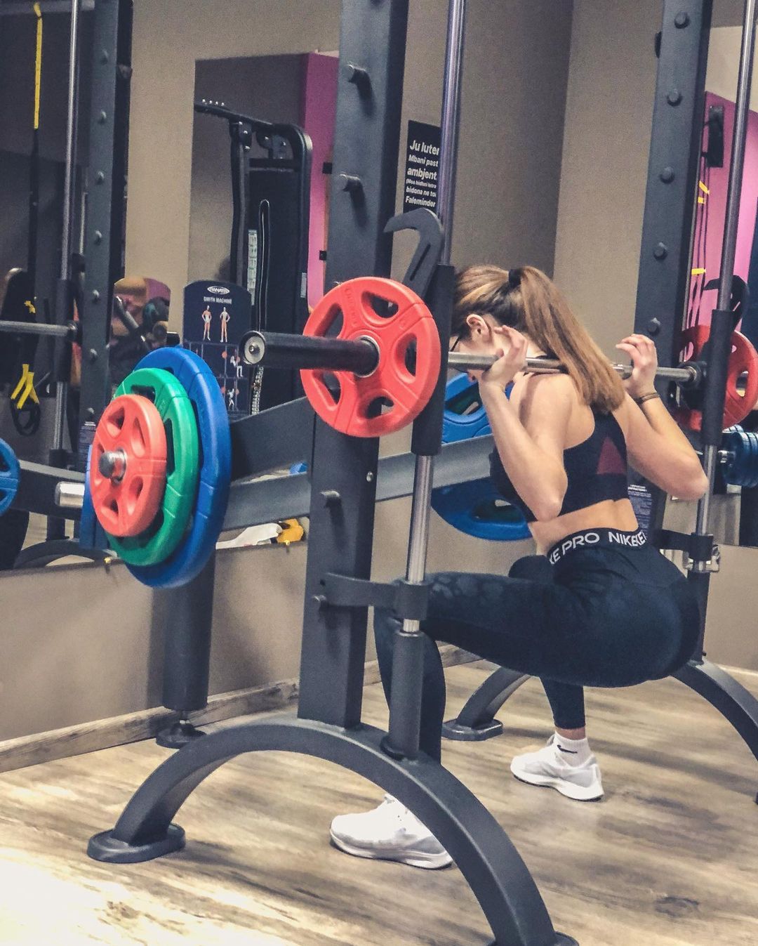 ___________palestra-femrash-dures-15