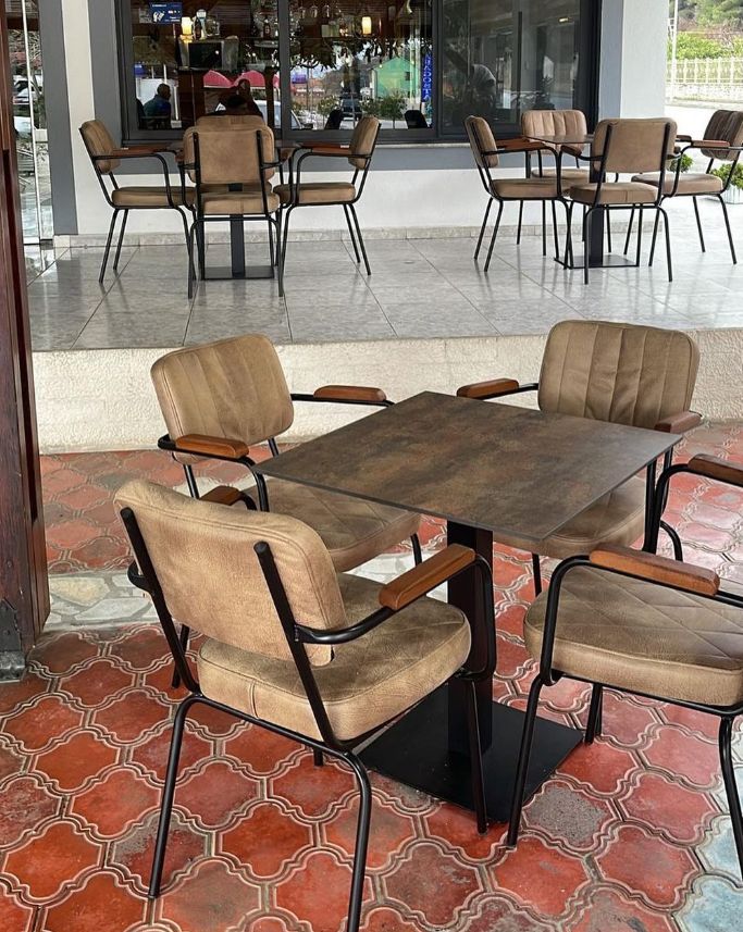 ___shiten-karige-durres-1