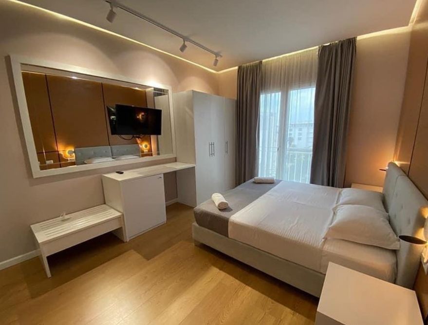 hotel-kurs-kuzhinier-dures-199 hotel-kurs-kuzhinier-dures-199