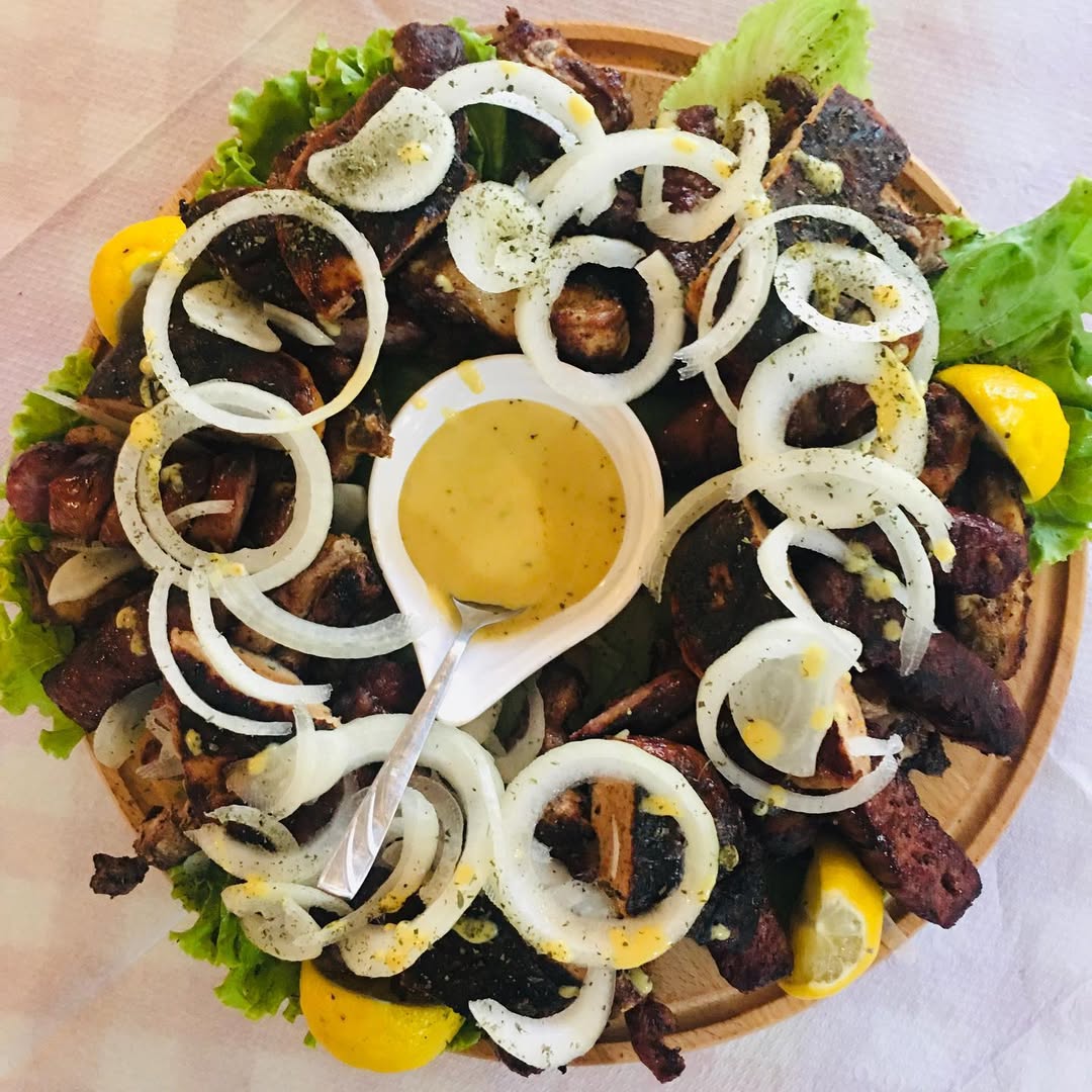 ____________taverne-zgare-tradicional-tirane-17