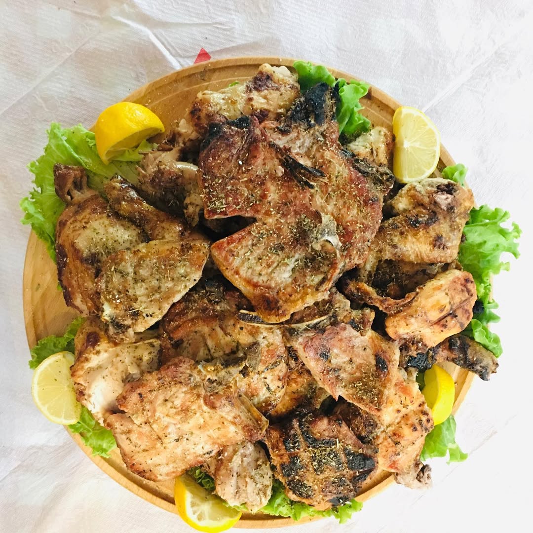 ____________taverne-zgare-tradicional-tirane-191