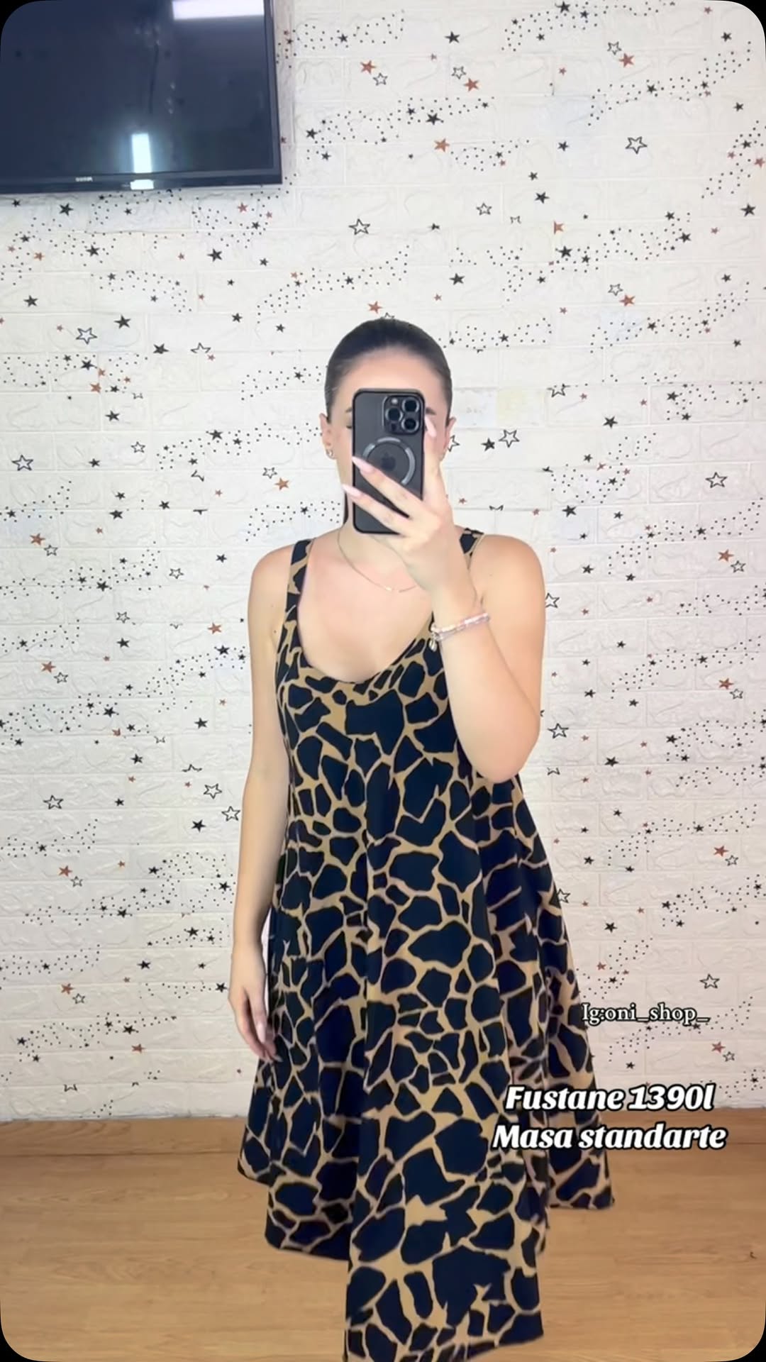 _ASTIR-veshje-femra-kepuce-butik-195