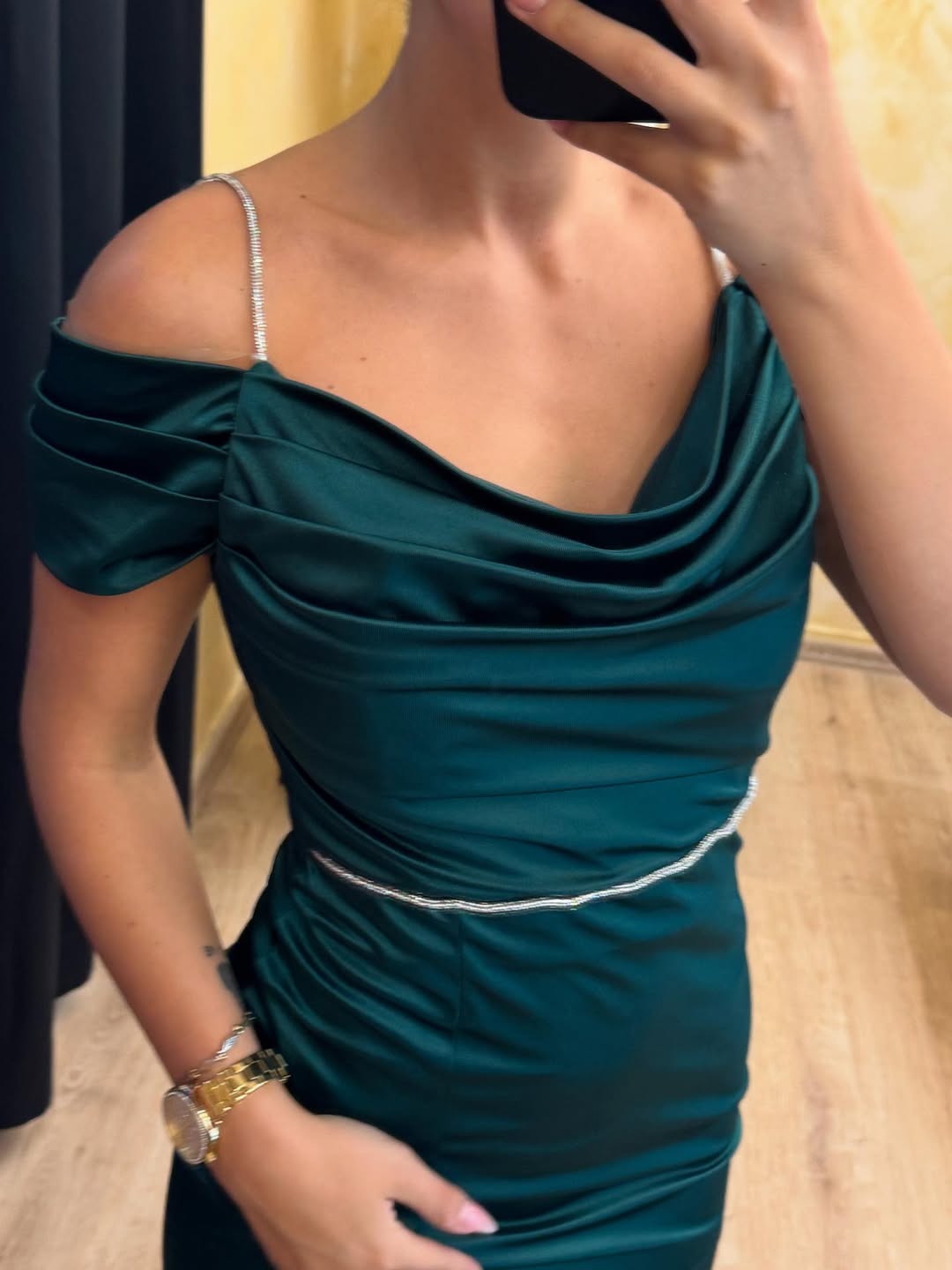 ____BUTIK-VESHJE-FEMRAHS-DURRES-18