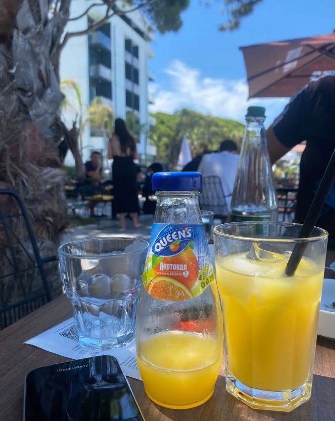 _______MAGAZINE-USHQIME-PIJE-SHUMICE-198