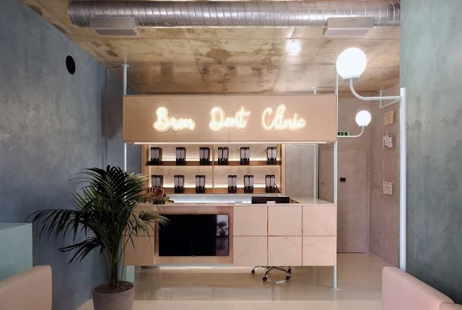 ________ASTIR-KLINIKE-DENTARE-DENTIST-1