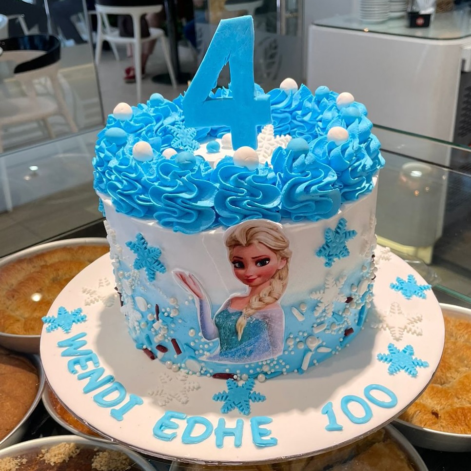 ___________TORTA-POSROSI-DASMA-CAKE-TIRANA-19