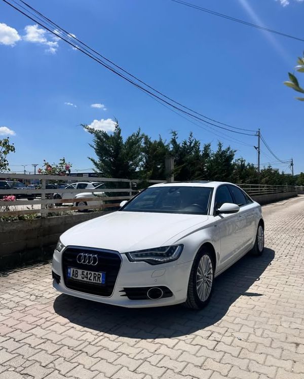 __makina-qera-aeroport-rinas-bmw-audi-11