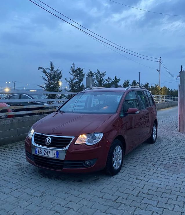 __makina-qera-aeroport-rinas-bmw-audi-194